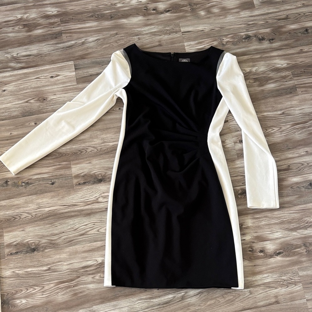 Vince Camuto Black and White Long Sleeve Dress